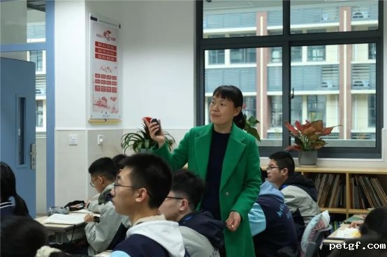 ef69f94fd438abf76f982b5895f536fc