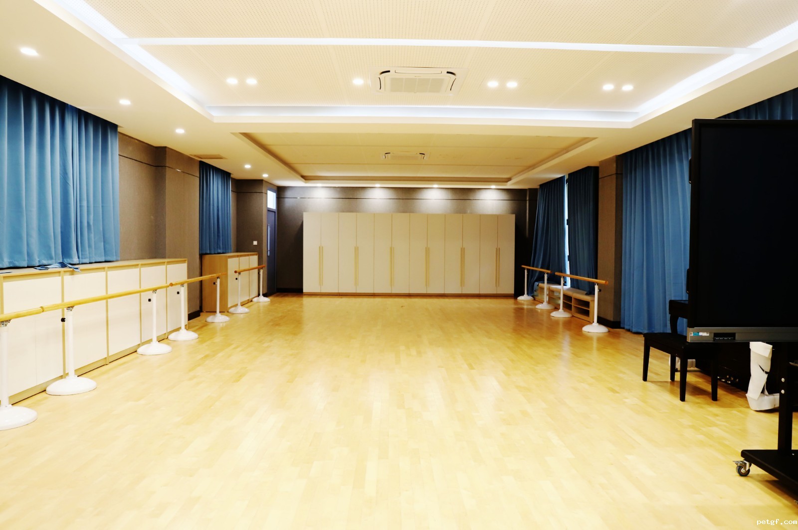 舞蹈室1.JPG