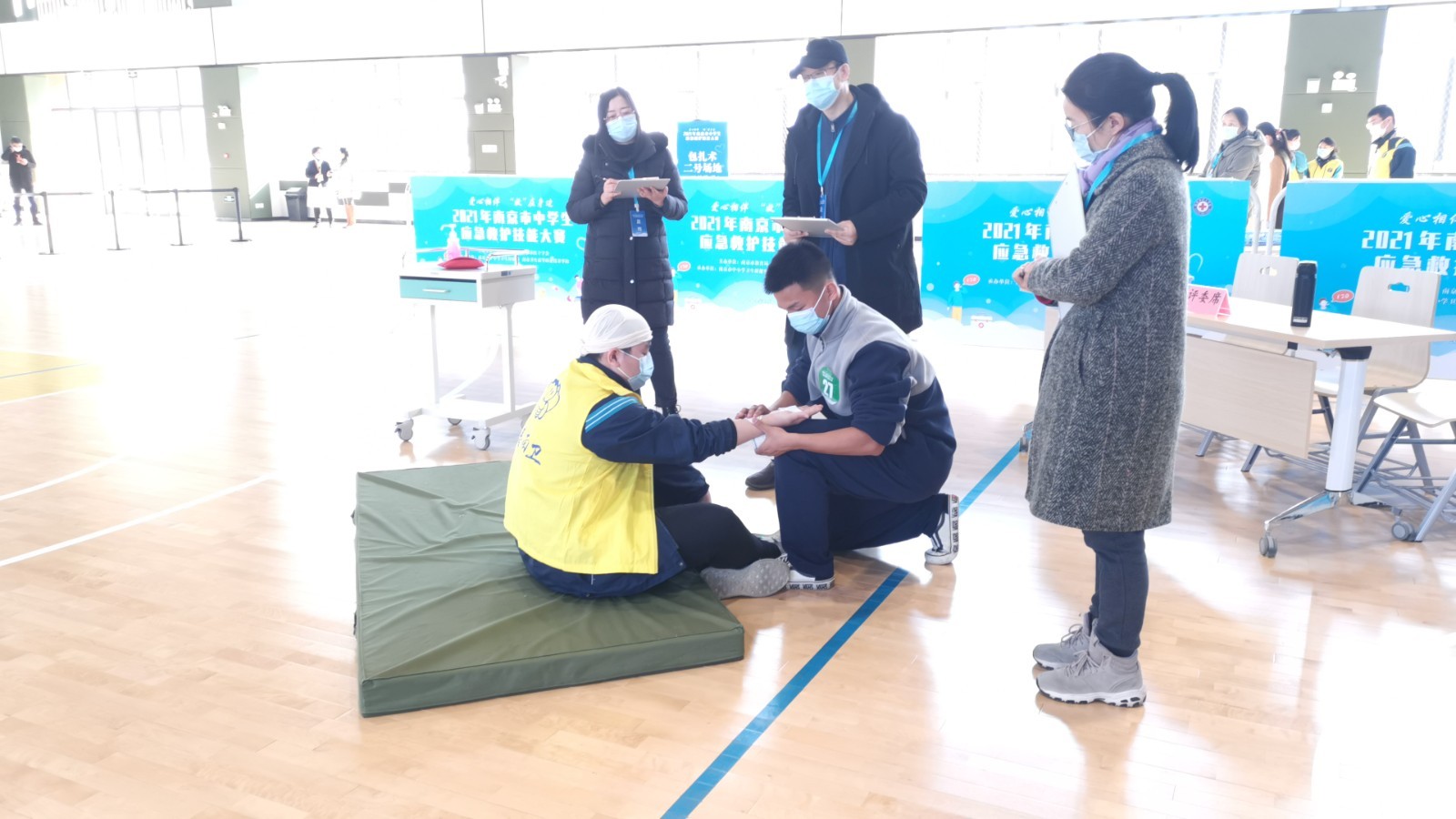 比赛现场2.jpg 比赛现场2.jpg