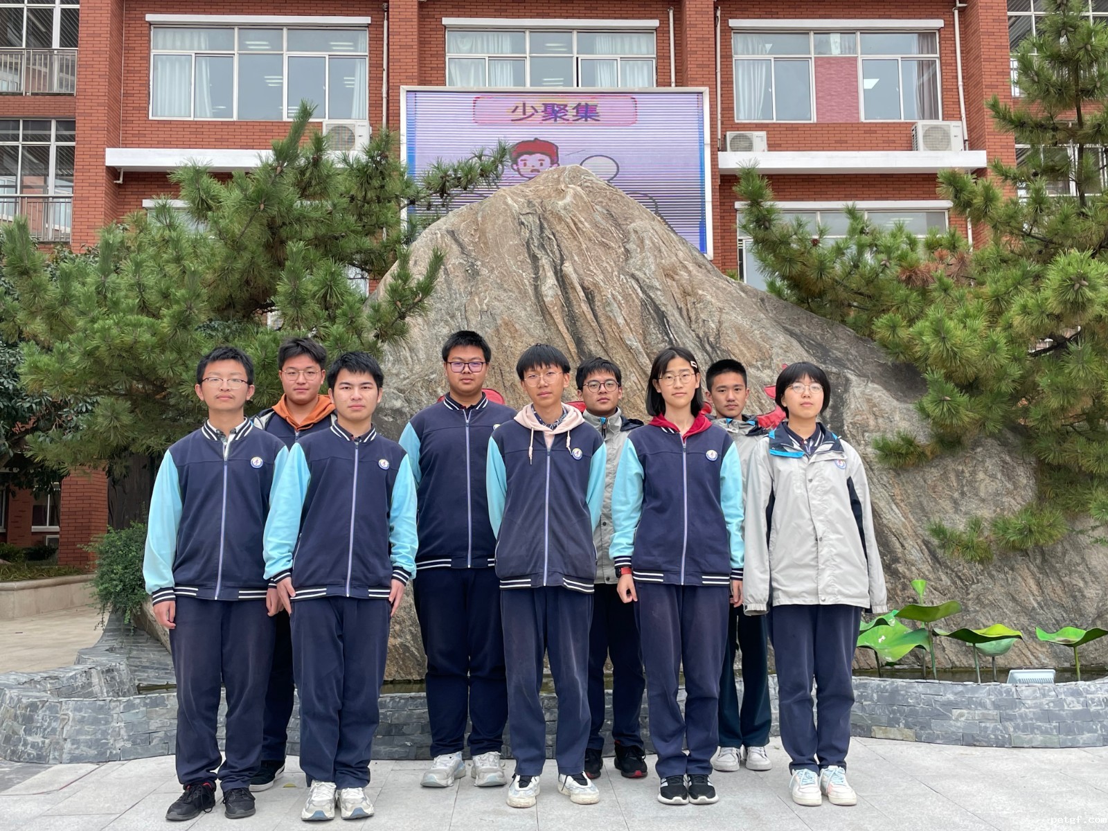 江苏省二等奖获得者.jpg 江苏省二等奖获得者.jpg